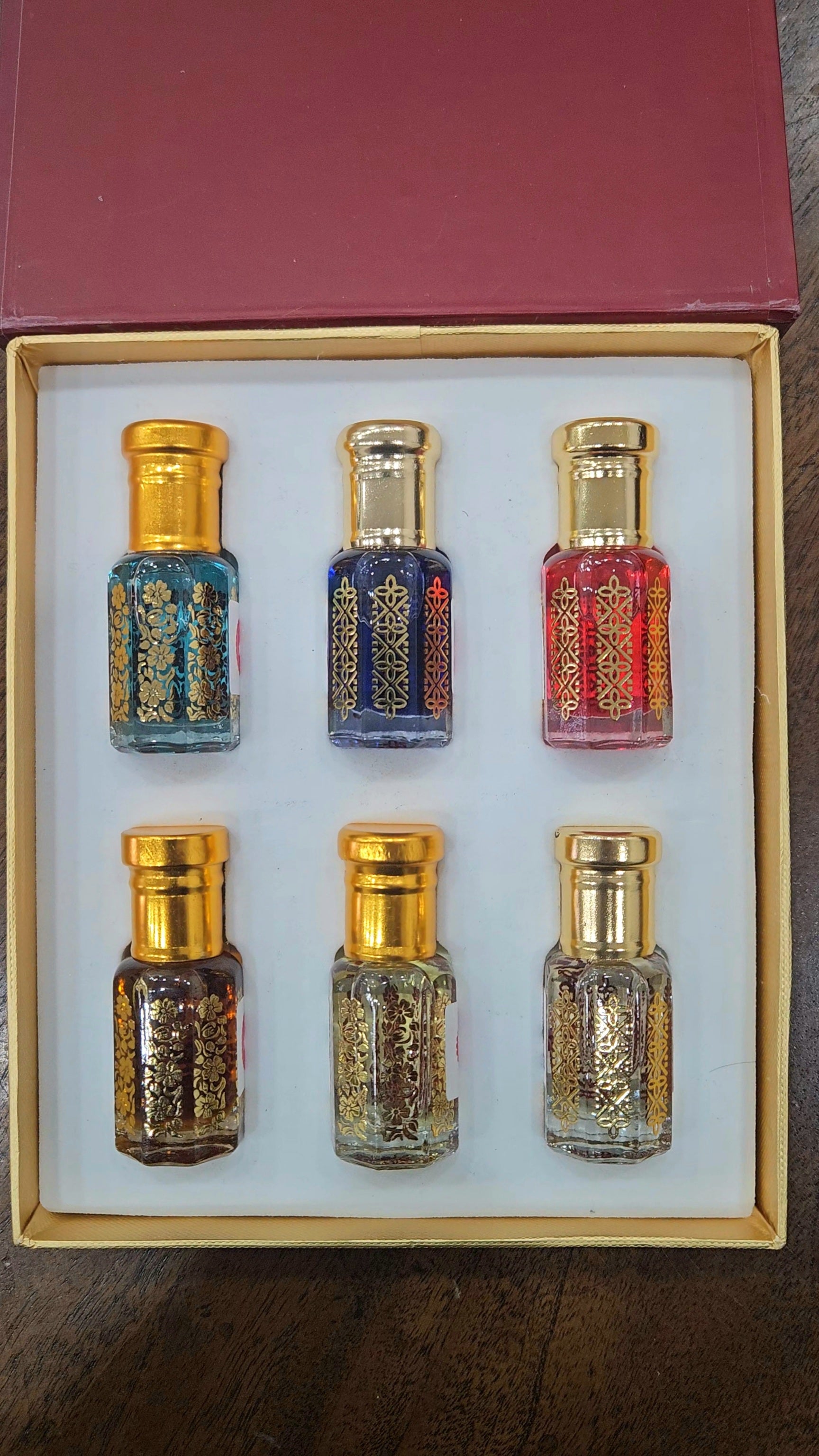 ramadan gift box with attar tasbeeh